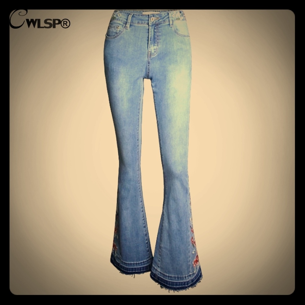 **GIFTED**Faded Blue Embrodered Boho Style Flares